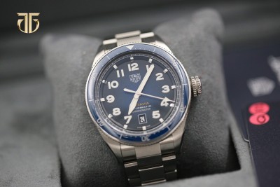 Tag Heuer Autavia WBE5116.EB0173 Calibre 5 Chronometer Watch 42mm